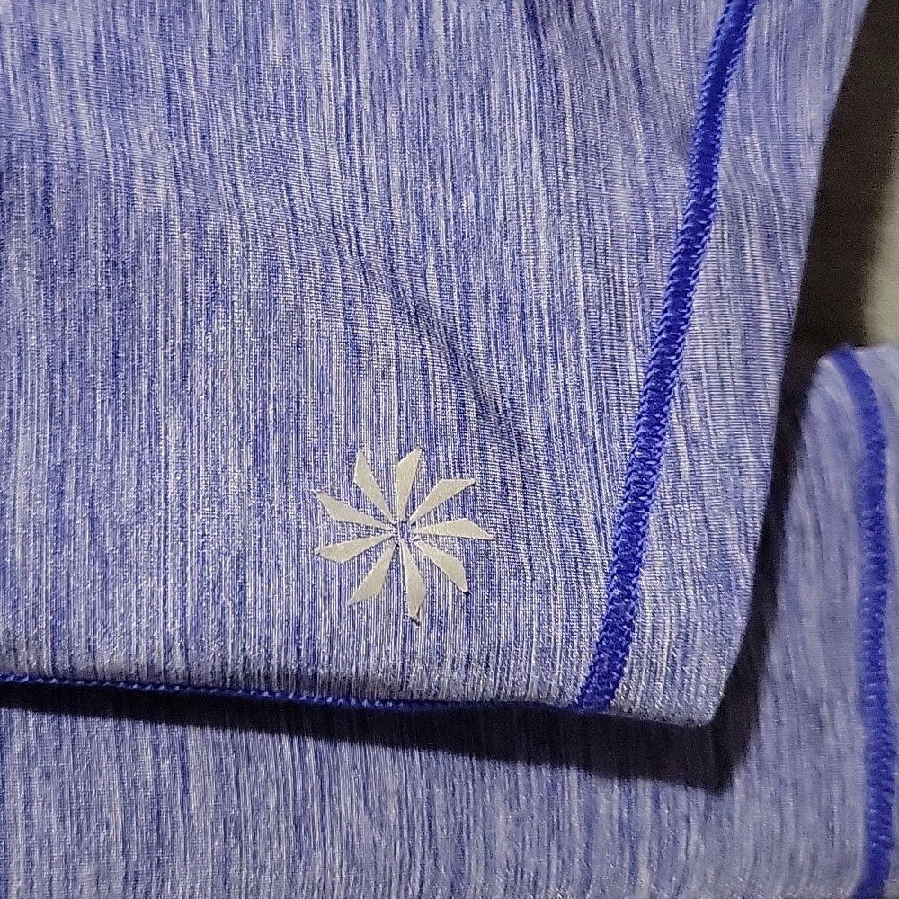 Athleta Forerunner Half Zip Top. Small - image 3